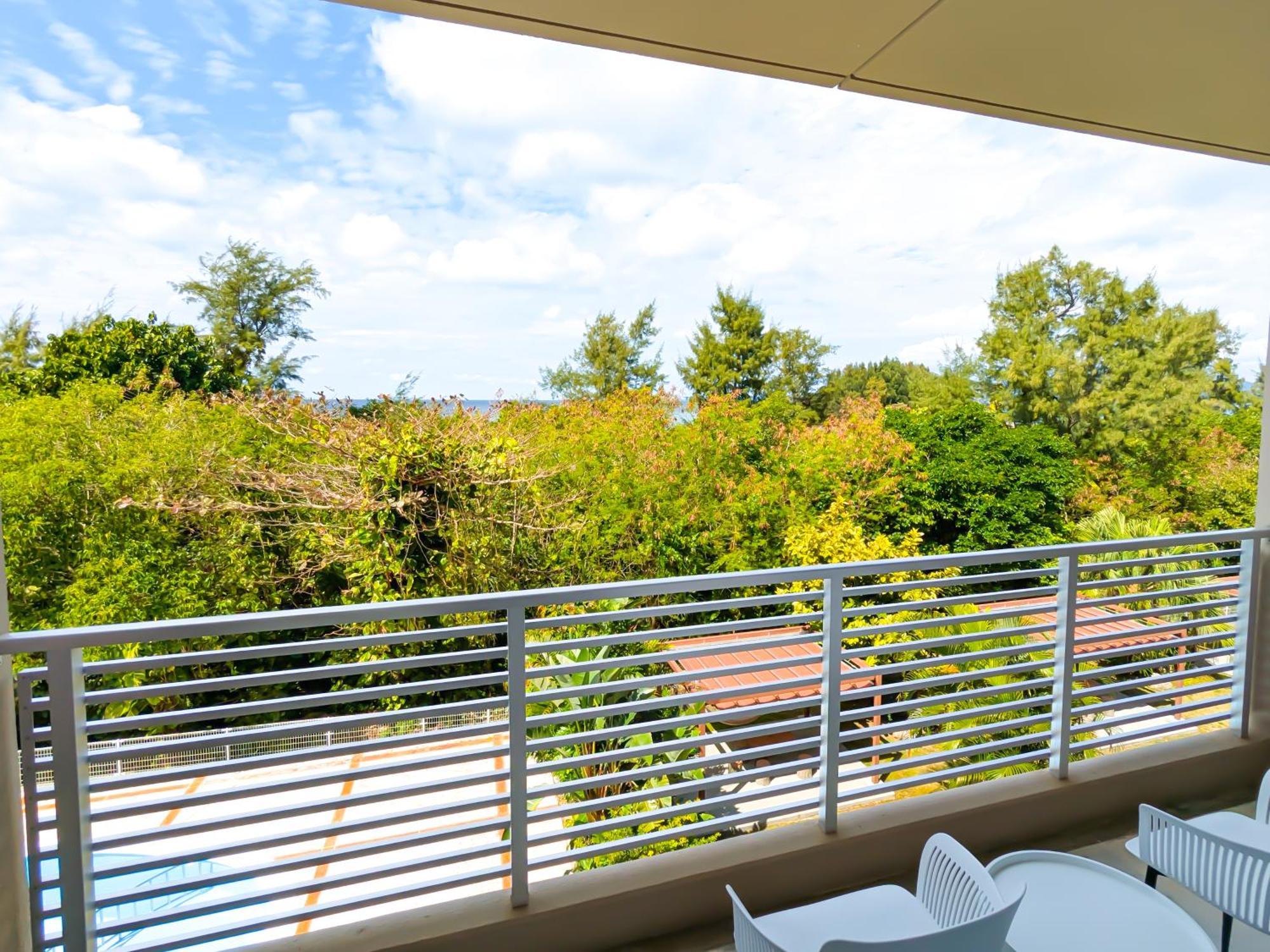 Odysis Onna Resort Hotel ภายนอก รูปภาพ